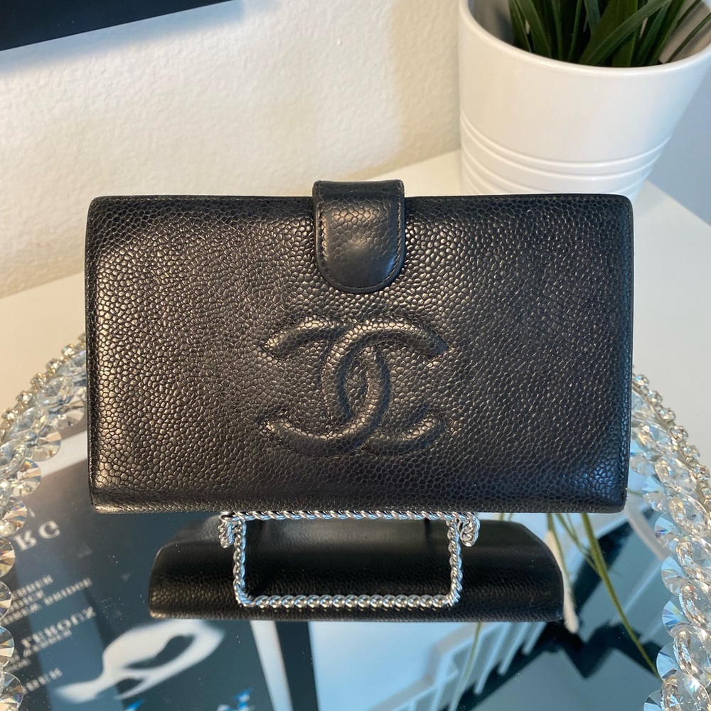 ✨️ CHANEL Caviar Long Wallet